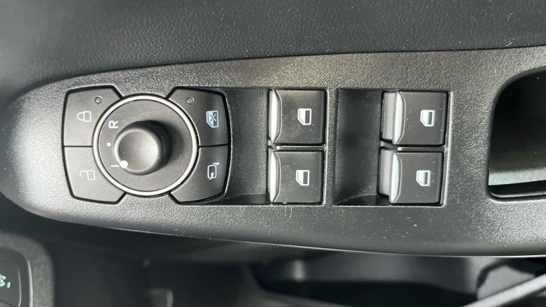 Ford Puma 1.0 EcoBoost Hybrid mHEV 155 ST-Line X 5dr Petrol Hatchback